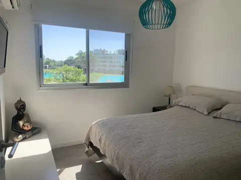Departamento en Venta en Villa Rosa, USD 145.000