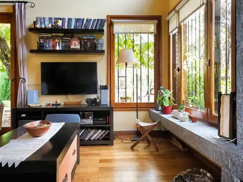 Casa 6 ambientes con 3 baños
