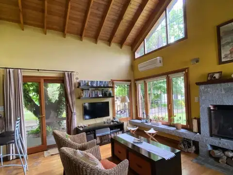 Casa en Venta de 5 dormitorios