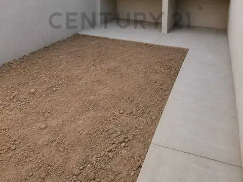 VENTA DE CASA DE 3 DORMITORIOS EN GUTIERREZ, MAIPÚ. MENDOZA- ID: 362030