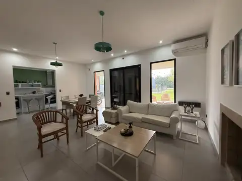Casa en Pueblo General Belgrano