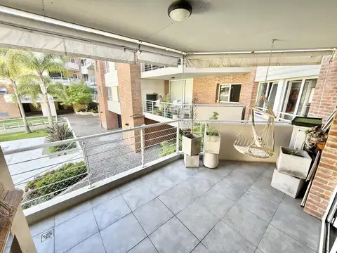 Departamento 4 ambientes con 2 baños