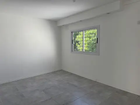 Depto Tipo Casa en Alquiler al Este