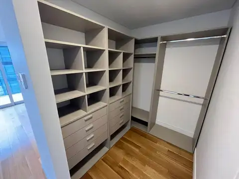 Departamento en Alquiler con 1 cocheras