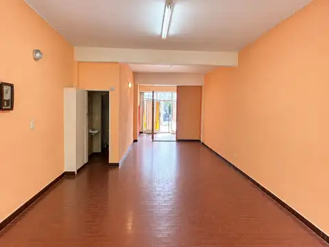 Local en Venta 35 años