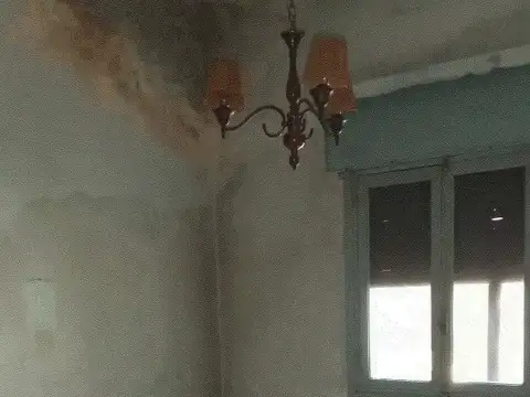 CASA CON IMPORTANTE PARQUE