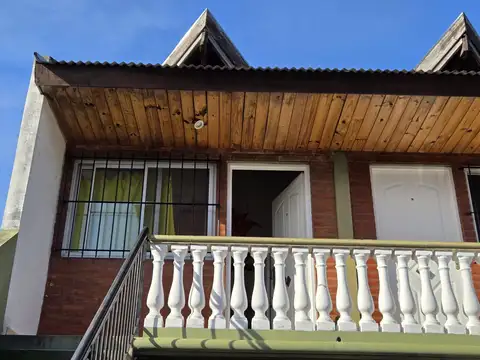 Castelar al 3878, José C Paz