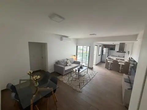 Villa General Mitre 2 ambientes con balcón y cochera a estrenar