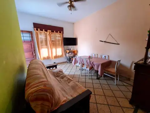 Depto Tipo Casa en Venta de 2 dormitorios