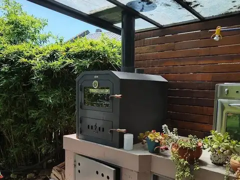 Casa en Alquiler Temporal con 5 cocheras