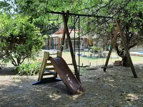 Casa 6 ambientes con 3 baños