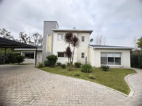 CASA EN VENTA HARAS SANTA MARIA