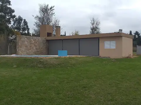 RETASADA!!HERMOSA CASA SOBRE COSTANERA