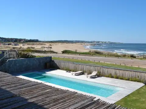 ALQUILER TEMP APTO 3 DORM C/PISCINA FRENTE A PLAYA MONTOYA