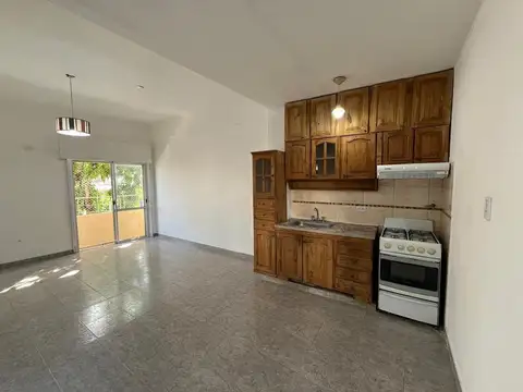 Departamento en Alquiler en Gerli, $ 500.000