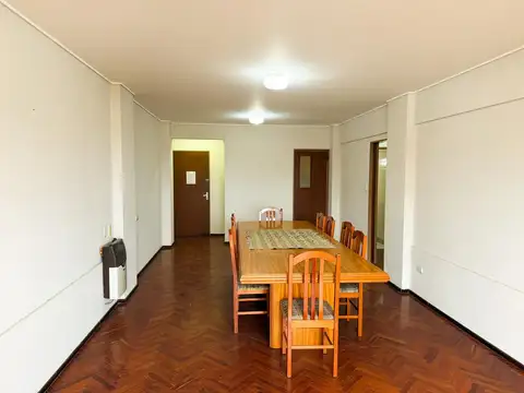Departamento en Venta de 6 ambientes