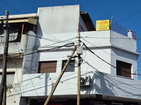 Departamento 3 Ambientes en Caseros, Tres de Febrero