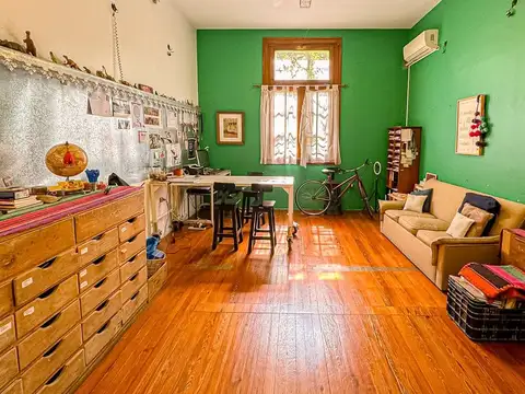 DEPARTAMENTO 5 AMBIENTES VENTA CHACARITA LOCAL