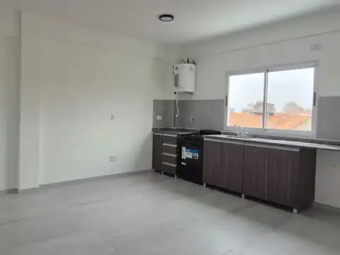 SUPER OPORTUNIDAD- DEPTO EN ALQUILER 3AMB  AGUERO 2900 PISO1