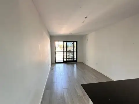 Departamento en Venta en República De La Sexta, USD 49.000