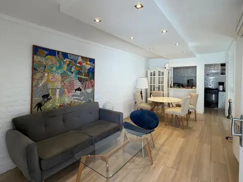 VENTA DUPLEX SOBRE 24 DE SEPTIEMBRE Y SAAVEDRA