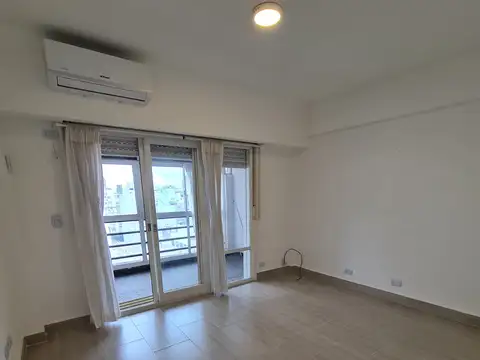 2 AMB CON COCHERA AL FRENTE C/BALCON  A  NUEVO EN EL BARRIO DE CONGRESO