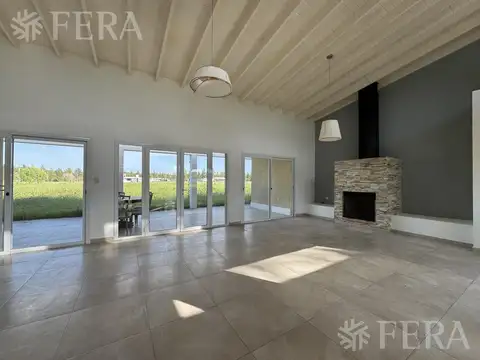 Casa en Venta en Coronel Brandsen, USD 198.000