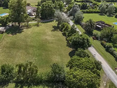 LOTE CENTRAL EN VENTA EN CHACRAS DEL MOLINO