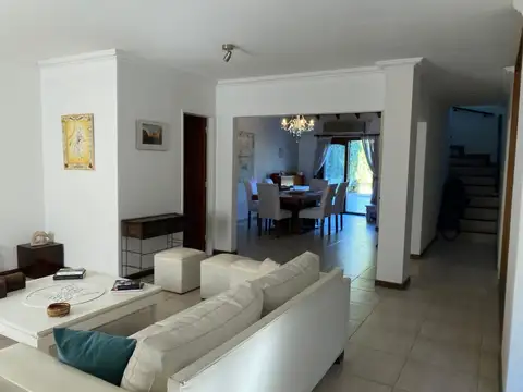Casa en Alquiler Temporal de 4 dormitorios