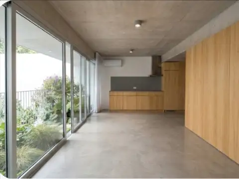 LUMINOSO DEPARTAMENTO DE DISEÑO AMPLIO AMBIENTE EN VILLA URQUIZA