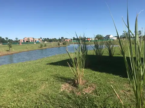 Terreno en Venta en Pilar del Este - San Ramón, USD 26.900