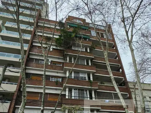 Departamento 2 ambientes en el centro de Villa Ballester!