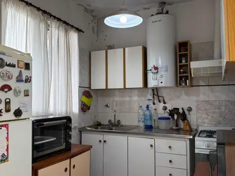 Depto Tipo Casa en Venta 60 años