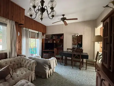 Depto Tipo Casa en Venta en Villa Adelina, USD 105.000