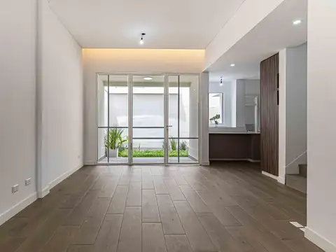 Depto Tipo Casa en Venta de 3 dormitorios