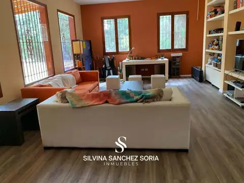 ALQUILER CASA 5 AMBIENTES EN BARRIO LAS LOMADAS, LOS CARDALES