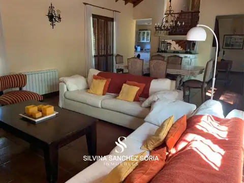Casa Monoambiente con 2 baños