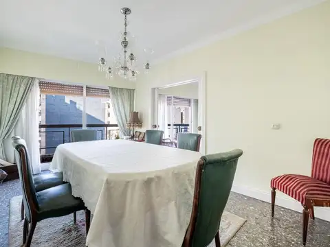 Departamento en Venta de 4 dormitorios