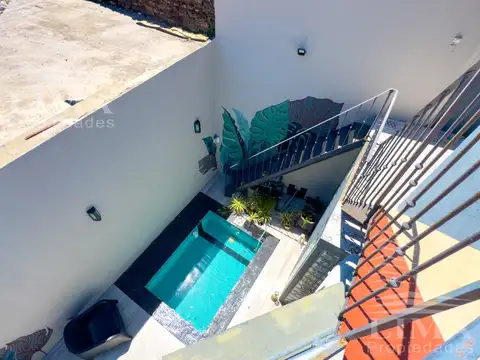 Casa 5 ambientes con 3 baños