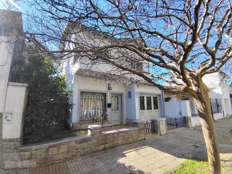 Casa en Venta en Olivos, USD 280.000