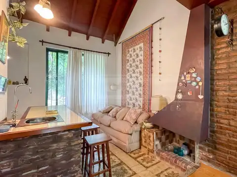 Casa en Venta con 1 cochera