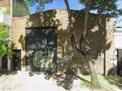 ALQUILA- Galpon en  Victoria Centro, comercial e industrial