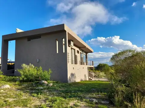 VENTA CASA 2 DORMITORIOS EN TANTI CÓRDOBA