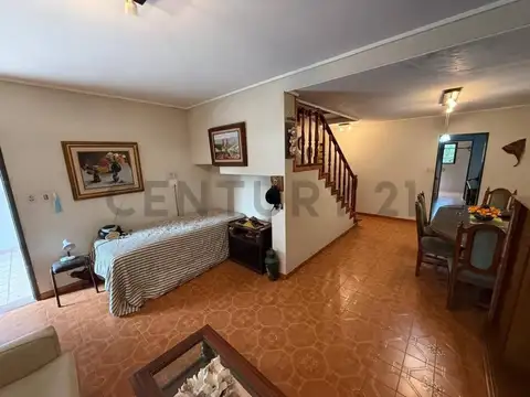 Casa en Venta en Countries y Barrios Cerrados en Ituzaingó, USD 190.000