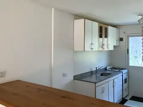 Departamento 3 ambientes en Las Mercedes - Champagnat