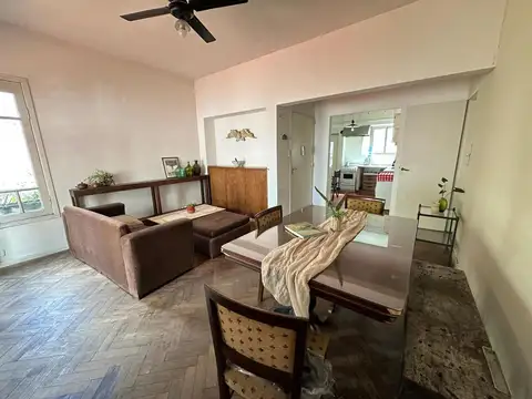 PH con Terraza en Venta en Almagro