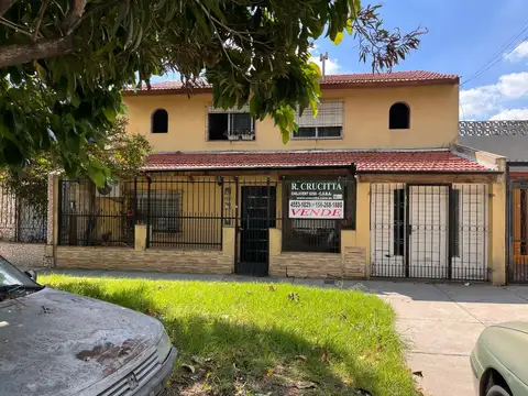 Casa B. Casitas 4 amb. con patio - VENTA