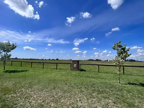 CHACRA 9500 MTS ZONA DE POLO PERMUTA MENOR VALOR
