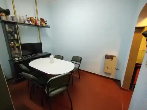 2 DEPARTAMENTOS PH LOTE PROPIO TOTAL 7 AMB GARAGE EN ESQUINA