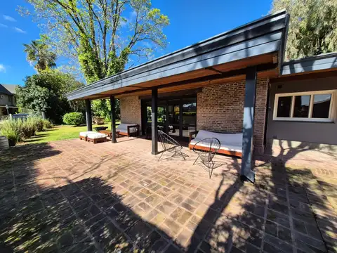 Casa en Venta en Don Torcuato, USD 295.000